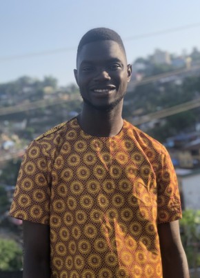 Daboh junior, 29, Sierra Leone, Freetown