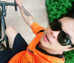 BOLL, 38, Nan