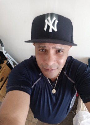 Ivan Ortiz, 60, United States of America, Brooklyn