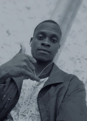 Levisco из Abidjan 27 лет
