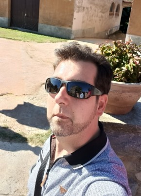 Víctor, 39, Spain, Sant Celoni