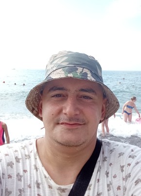 Владислав, 37, Россия, Алушта