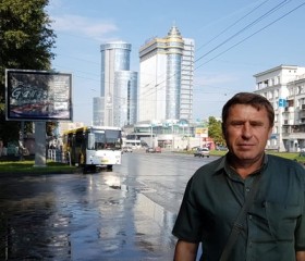 Виталий, 50 лет, Новотроицк