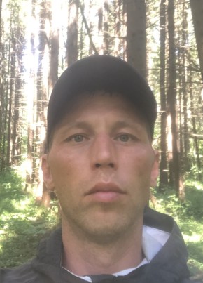 Dmitriy, 42, Russia, Moscow
