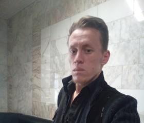 Viktor, 30, Moscow
