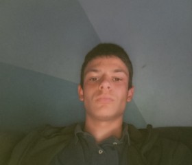 Bogdan, 18, Kaliningrad