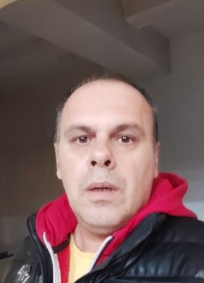 Gentian, 45, Albania, Korce