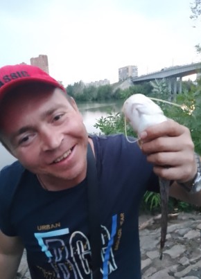 Сергей, 36, Россия, Малые Дербеты