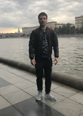 Тим, 32, Россия, Москва