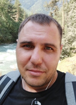 Александр из Крыловскаи 38 лет