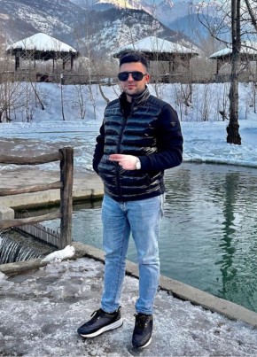 Azad, 23, Қазақстан, Алматы