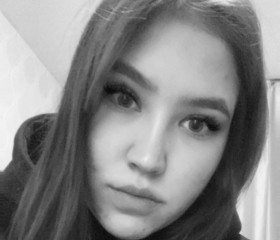 Mila, 23, Frankfurt am Main