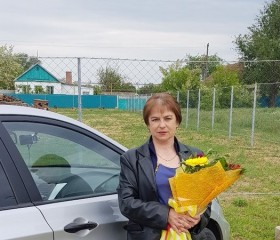 Елена, 58 лет, Сальск