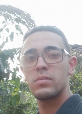 Alex из Caratinga 34 года