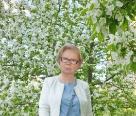 Valentina, 66, Yekaterinburg