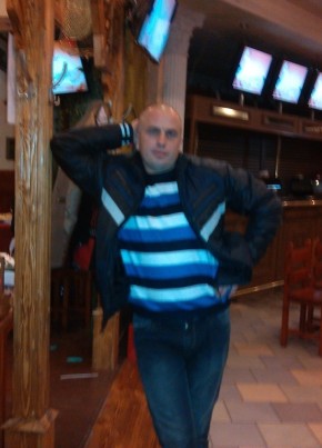 Aleksey, 43, Russia, Suvorov