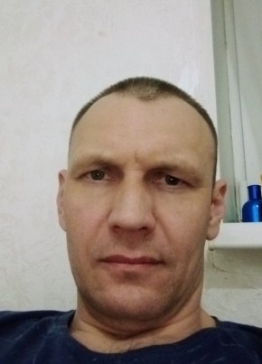 Роман, 41, Россия, Кириши