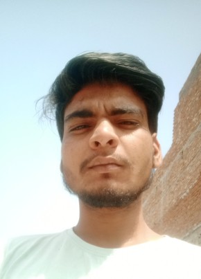 Ajay kumar, 20, India, Kashipur