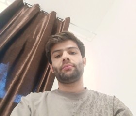 Karim, 25, Kolpino