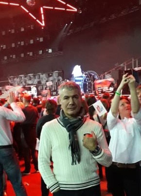 Константин из Подольска 56 лет