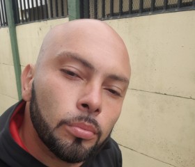 Luis, 37, San Francisco