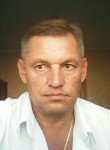 Игорь, 60 лет, Новороссийск