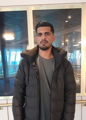 Qamar abbas из Noordwijkerhout 28 лет