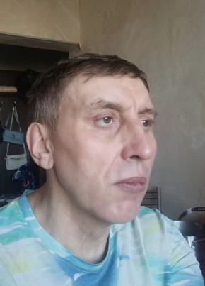 Валерий из Саратова 59 лет