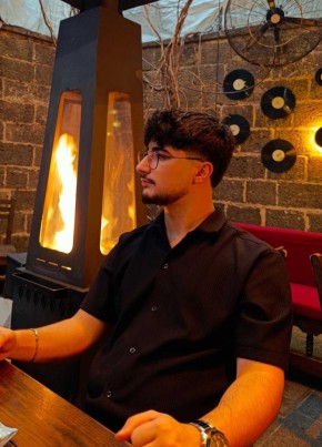 Ejoi из Diyarbakır 18 лет