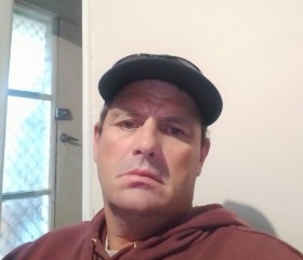 Jason, 45, Launceston