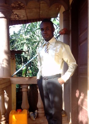 Roland, 23, République du Congo, Pointe-Noire