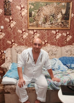 Александр из Семилуки 40 лет