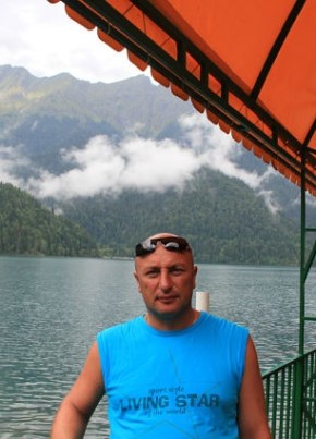 Александр, 43, Россия, Вешкайма