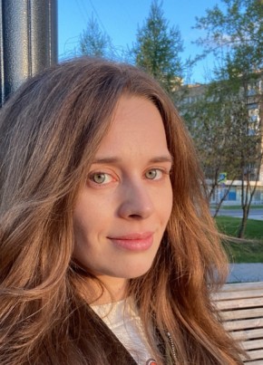 Арина из Москвы 28 лет