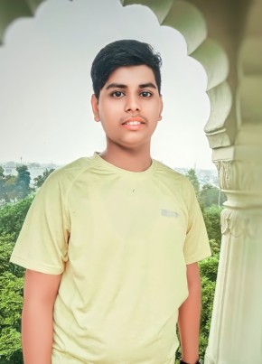 Bhaskar, 21, India, Lucknow