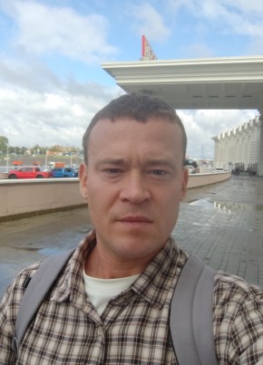 Борис из Москвы 44 года