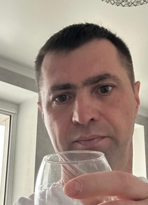 Константин из Волгограда 35 лет