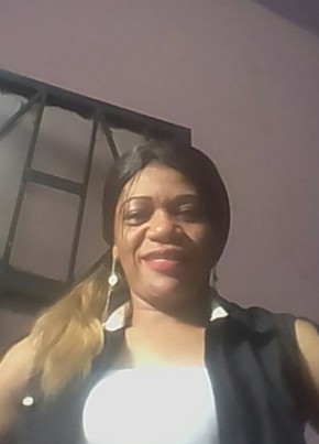 ndiang, 46, Republic of Cameroon, Douala