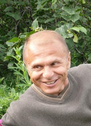 Михаил, 64, Россия, Новороссийск