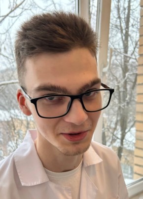 Artem из Истры 20 лет