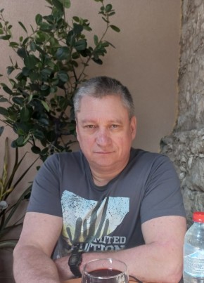 Александр из Пятигорска 55 лет