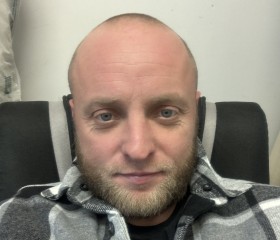 Витя, 42, Prague