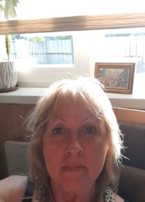Ирина из Всеволожска 61 год