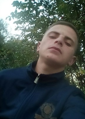 Дмитрий, 23, Россия, Зерноград