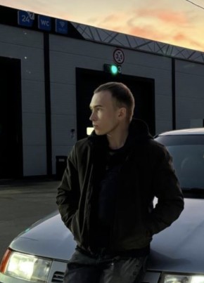 Даниил из Чапаевска 22 года