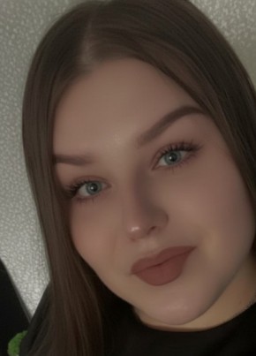 Наташа из Абакана 18 лет
