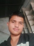 Dinesh, 19 лет, Adilabad
