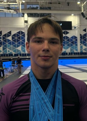 Даниил из Санкт-Петербурга 18 лет