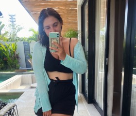 Katerina, 34, Ubud