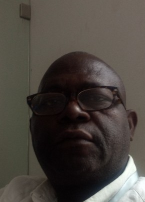 Akoleat, 64, République Gabonaise, Libreville